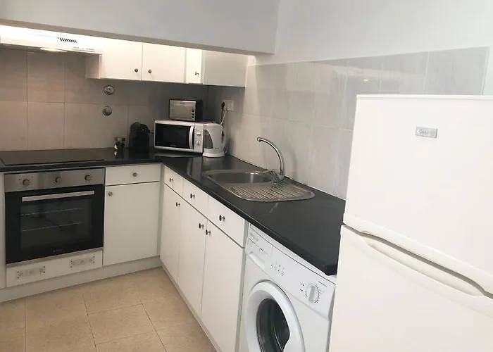 Pdl - One * Ponta Delgada